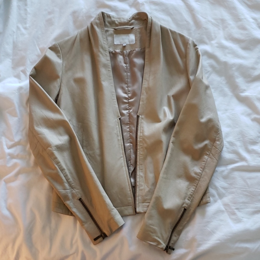 Leather jacket